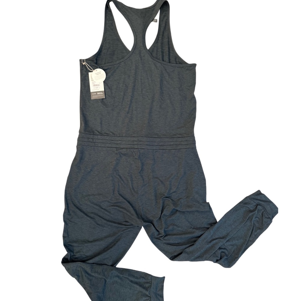NEW Sold Out Vuori Women's Lux Jumpsuit Stone Heather, Size Medium - Picture 9 of 9